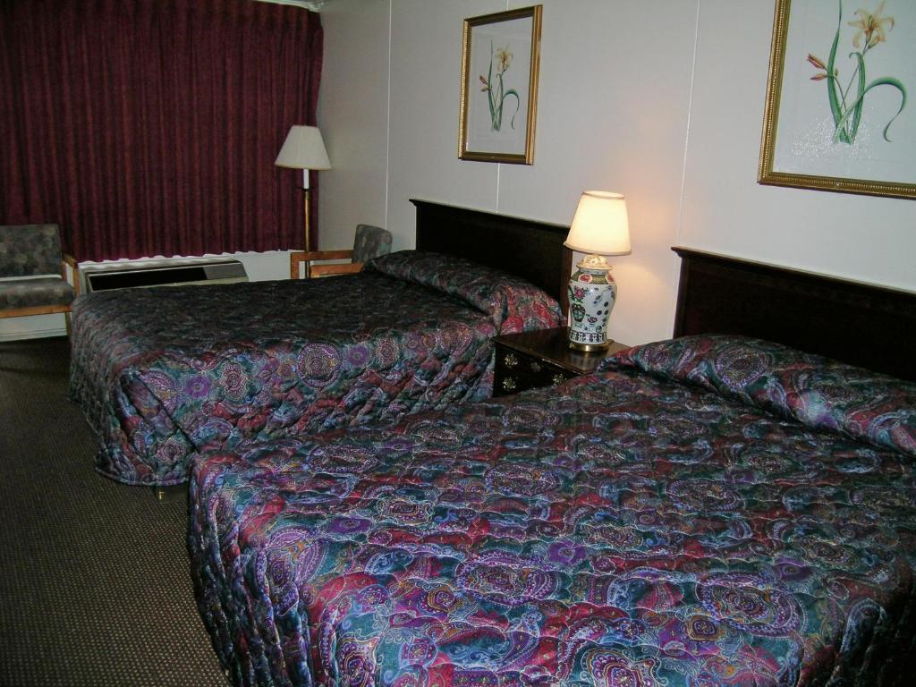 Sunshine Inn & Suites Virginia Beach Room photo